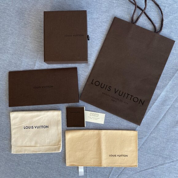 Louis Vuitton Wallet Packaging Set - Picture 2 of 14